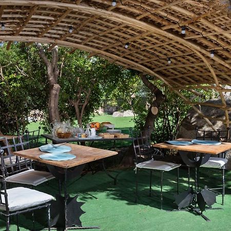 Il Mirto Bed & Breakfast Baja Sardinia Ngoại thất bức ảnh