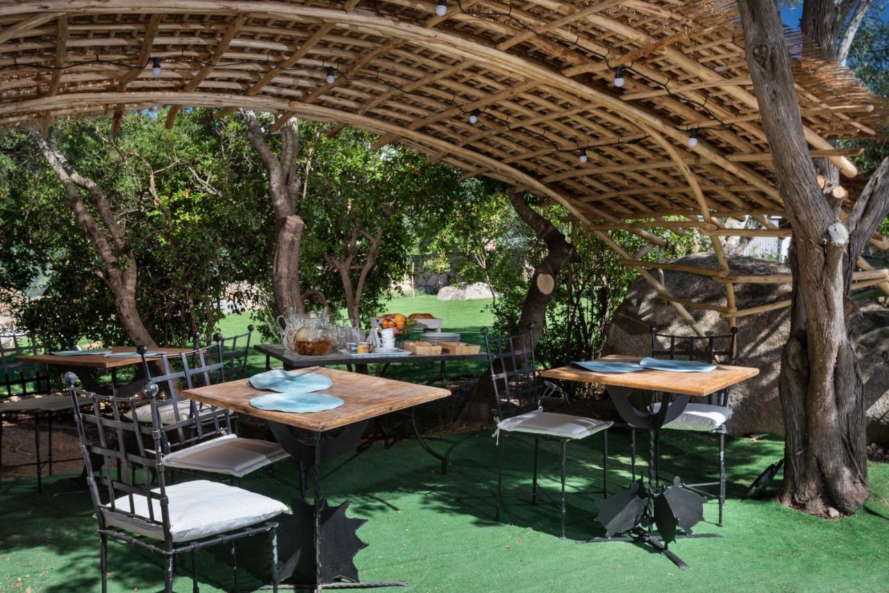 Il Mirto Bed & Breakfast Baja Sardinia Ngoại thất bức ảnh