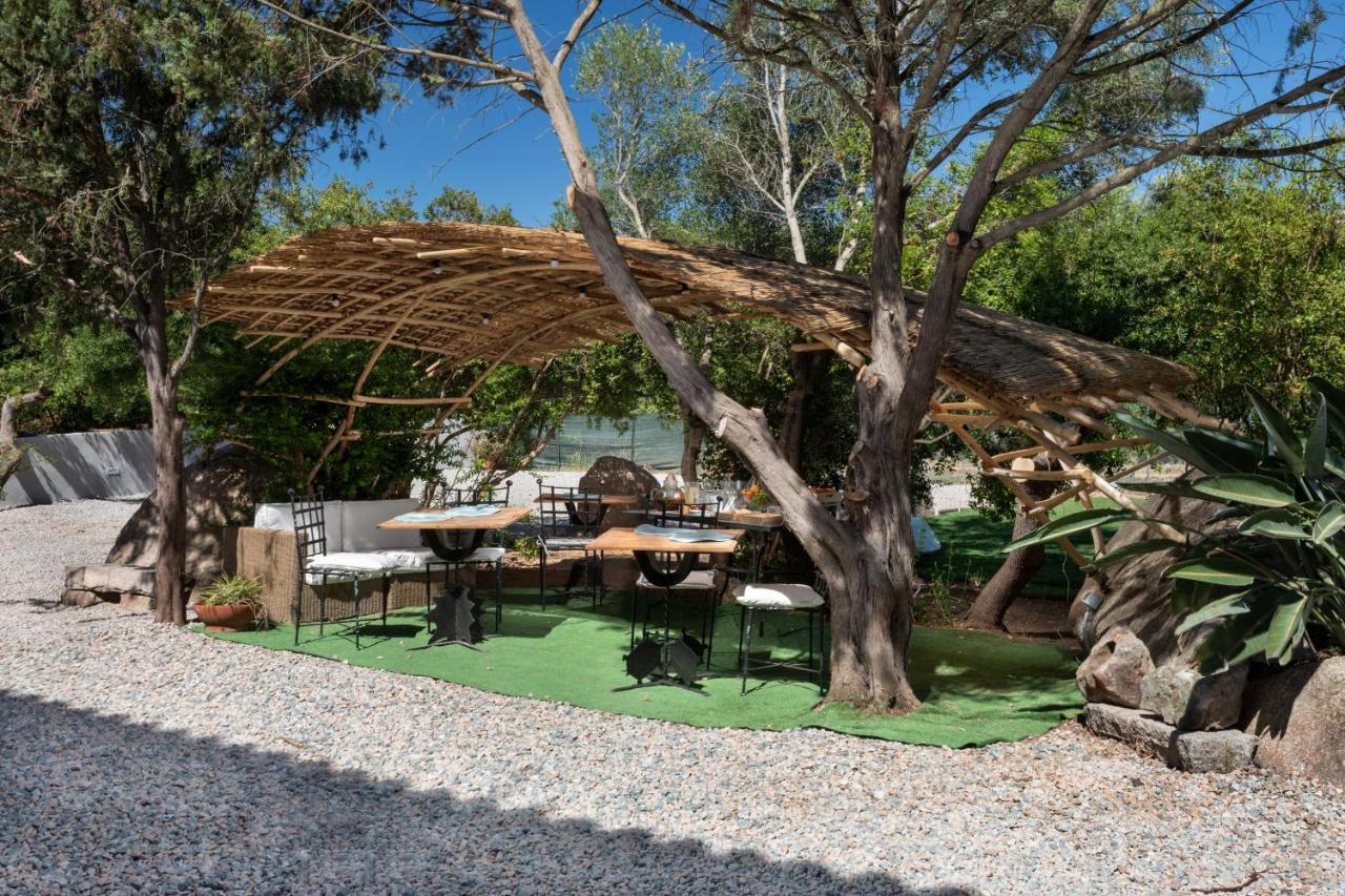 Il Mirto Bed & Breakfast Baja Sardinia Ngoại thất bức ảnh